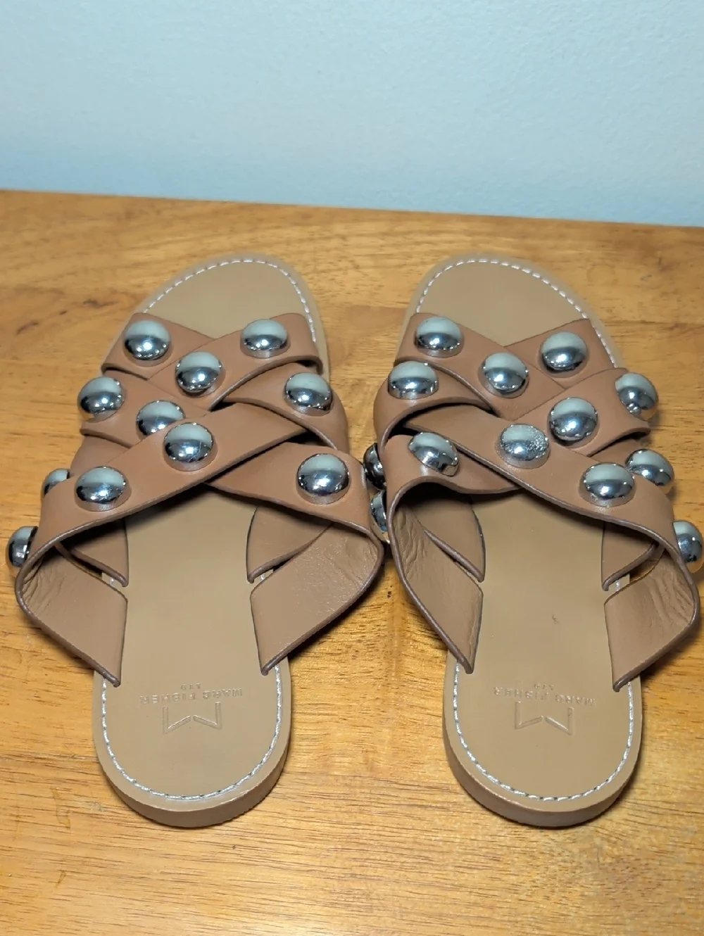 Marc Fisher Raidan Leather Stud Slide Sandal Beige Silver Women's Size 6.5